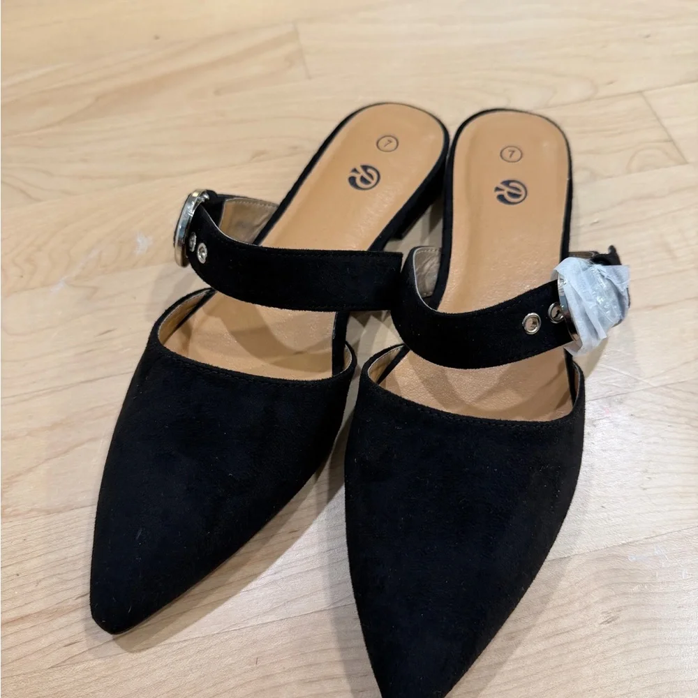 Amazon Black Pointed-Toe Suede Slingback Flats with Buckle